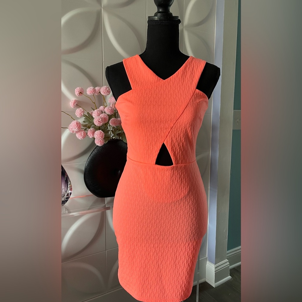 Gaby & Gracie Women's Neon Orange Textured Halter Dress Size Small